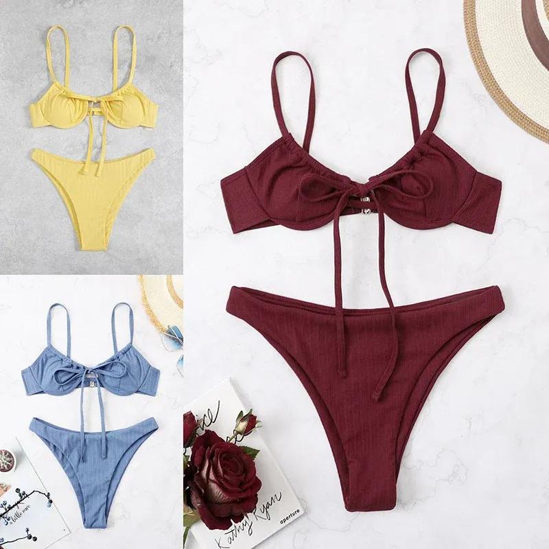 Damen Rippbikini mit verstellbaren Trägern und raffinierten Schnürdetails – Maréssa